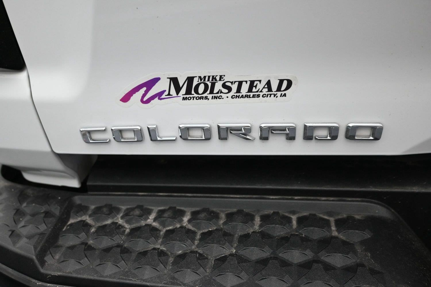Used 2024 Summit White Chevrolet 4WD Z71 image 15