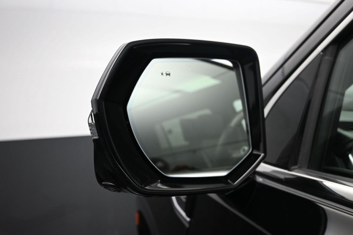 Used 2024 Onyx Black GMC Denali image 24