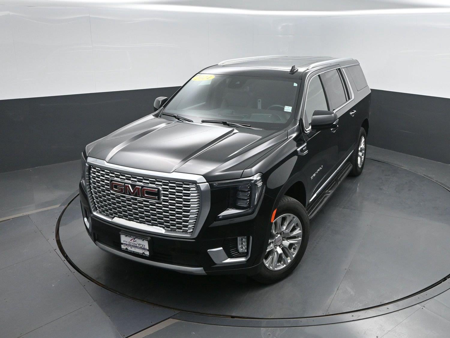 Used 2024 Onyx Black GMC Denali image 45