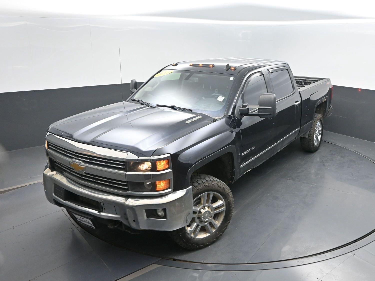 Used 2015 Black Chevrolet LTZ image 35