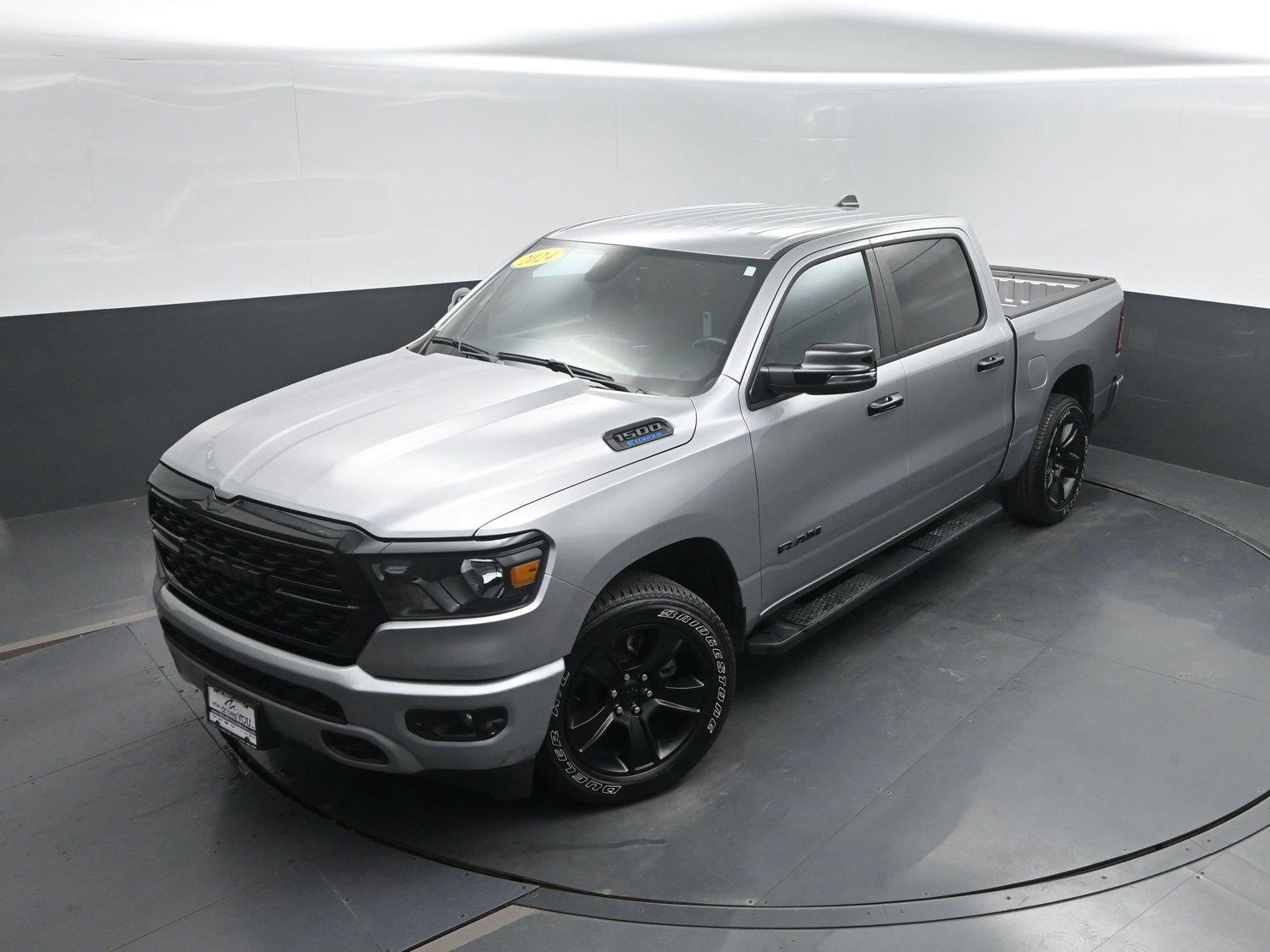 Used 2024 Billet Silver Metallic Clearcoat Ram Big Horn image 37