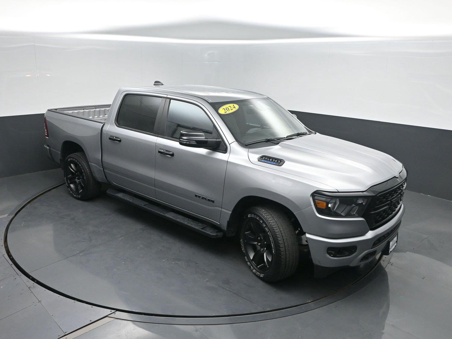 Used 2024 Billet Silver Metallic Clearcoat Ram Big Horn image 40