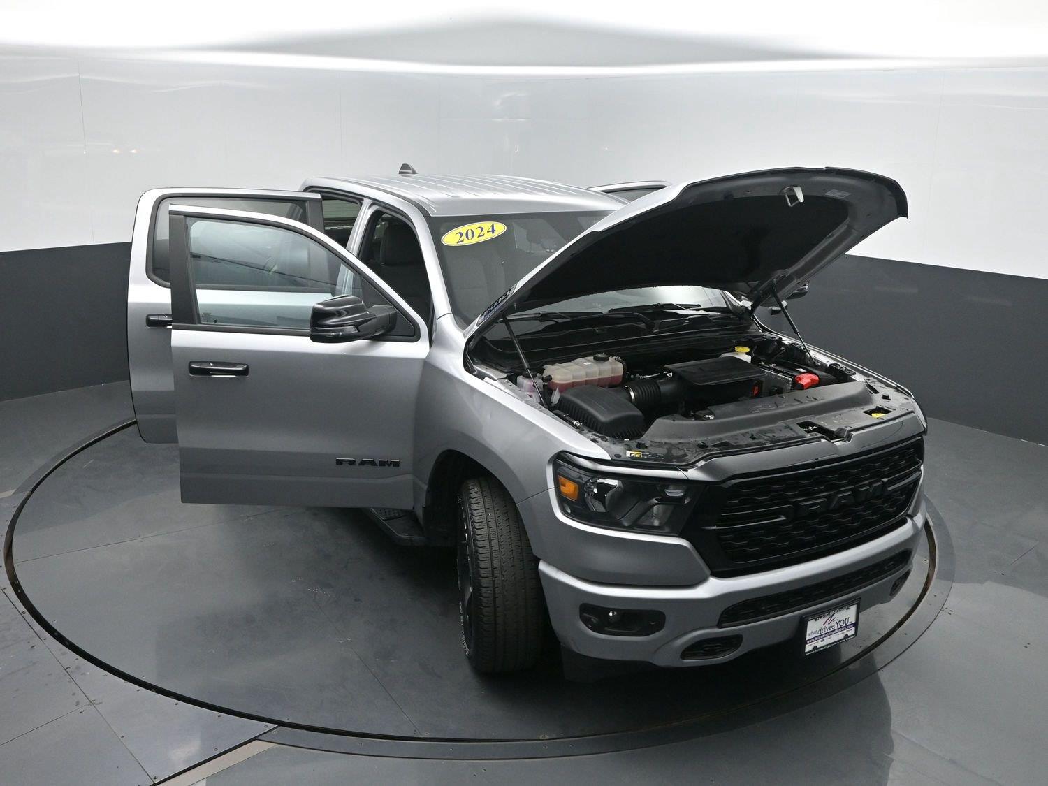 Used 2024 Billet Silver Metallic Clearcoat Ram Big Horn image 46