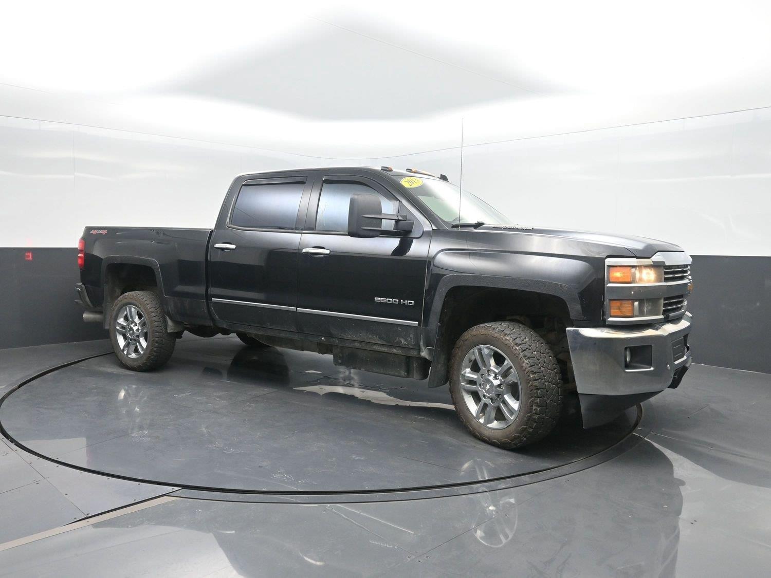 Used 2015 Black Chevrolet LTZ image 4