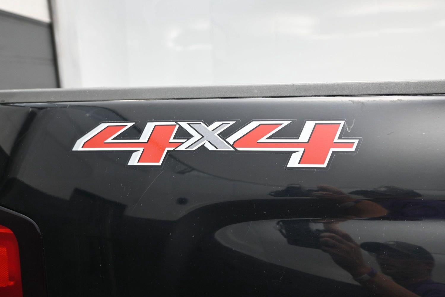 Used 2015 Black Chevrolet LTZ image 15