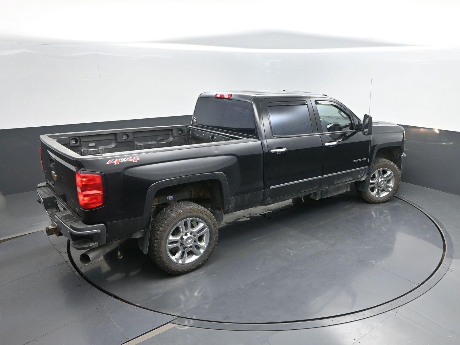 Used 2015 Black Chevrolet LTZ image 37