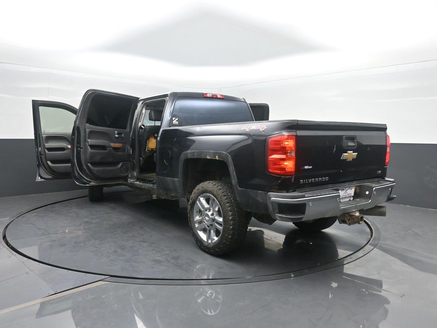 Used 2015 Black Chevrolet LTZ image 45