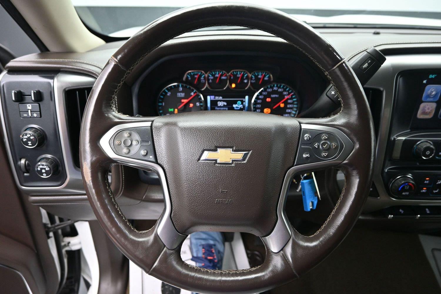 Used 2016 Summit White Chevrolet LTZ image 24