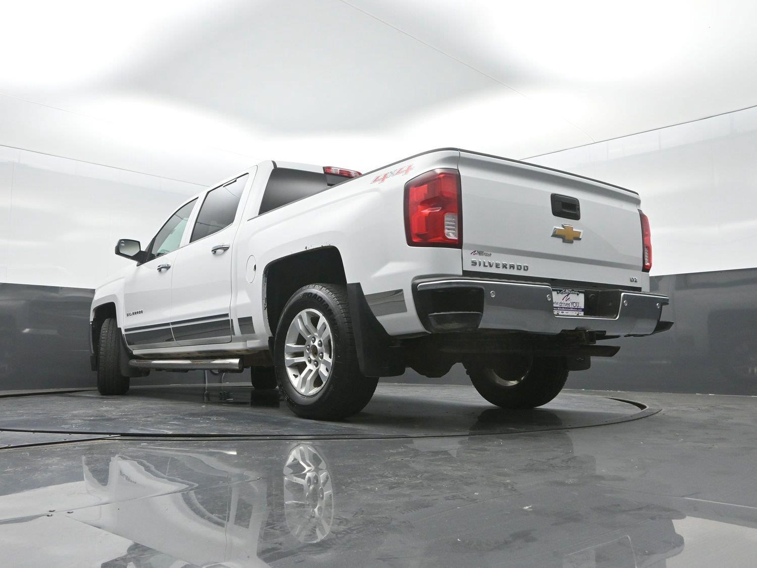 Used 2016 Summit White Chevrolet LTZ image 35