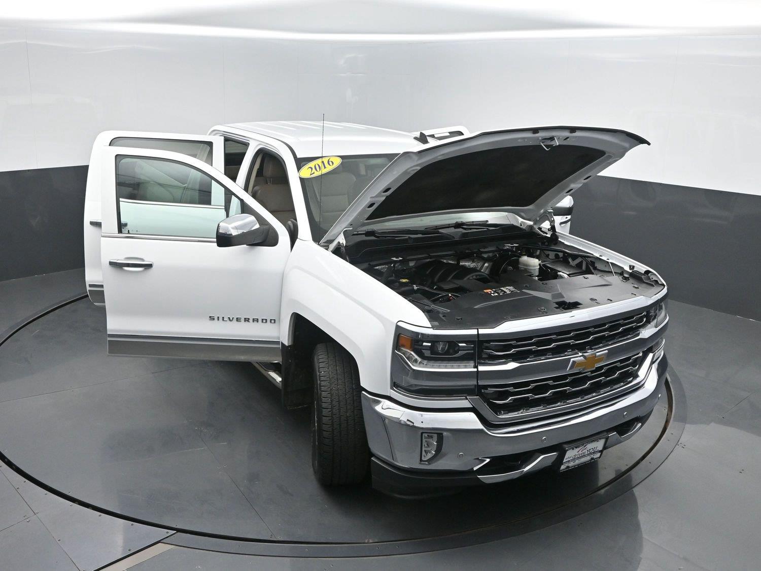 Used 2016 Summit White Chevrolet LTZ image 46