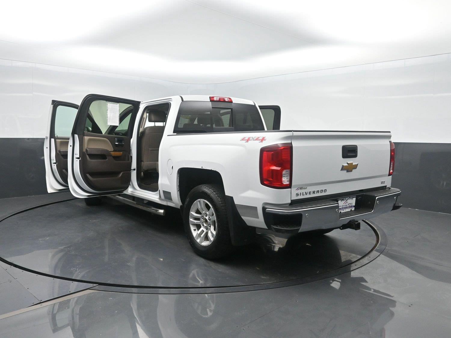 Used 2016 Summit White Chevrolet LTZ image 47