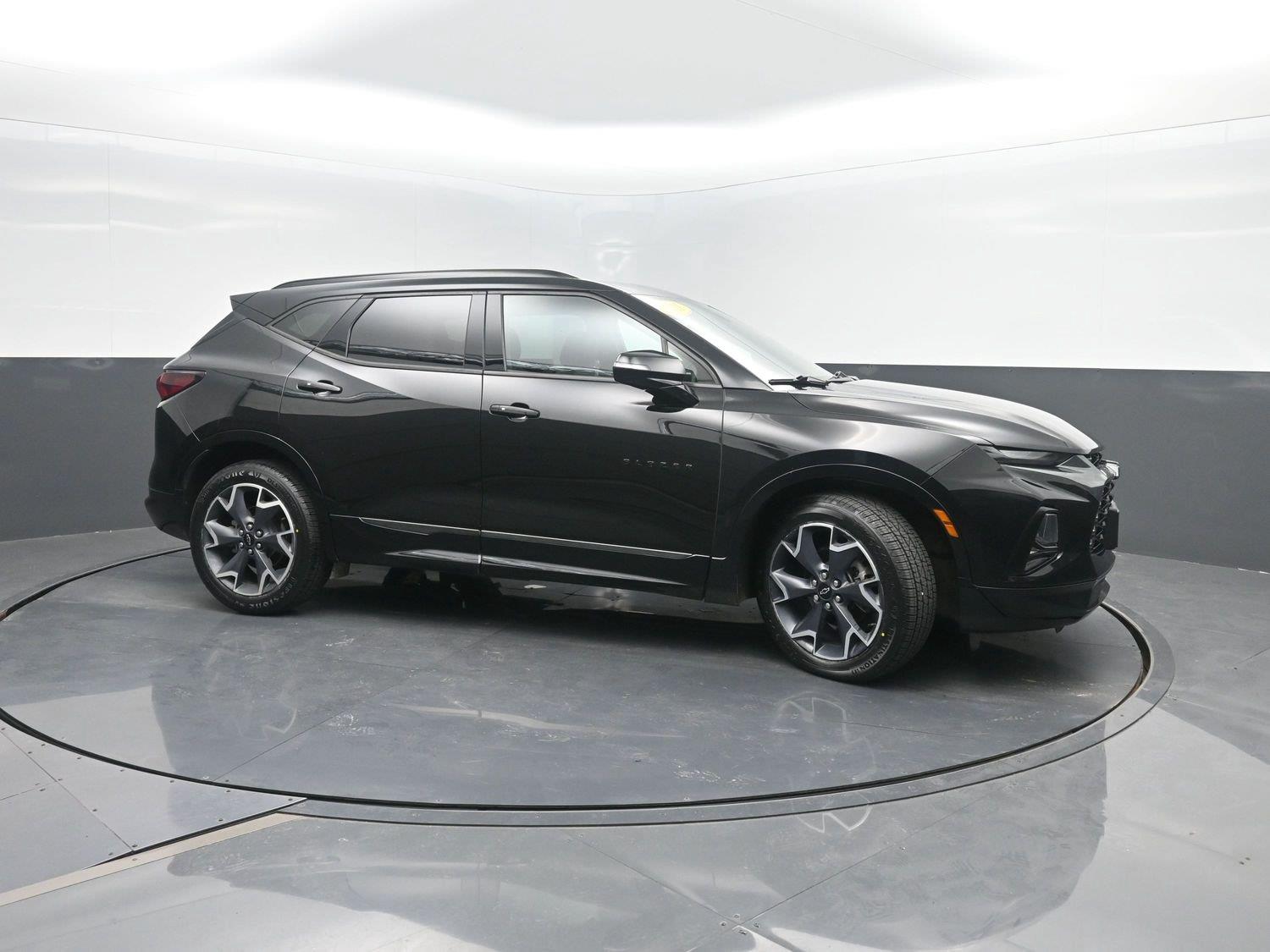 Used 2021 BLACK CHEVROLET  image 4
