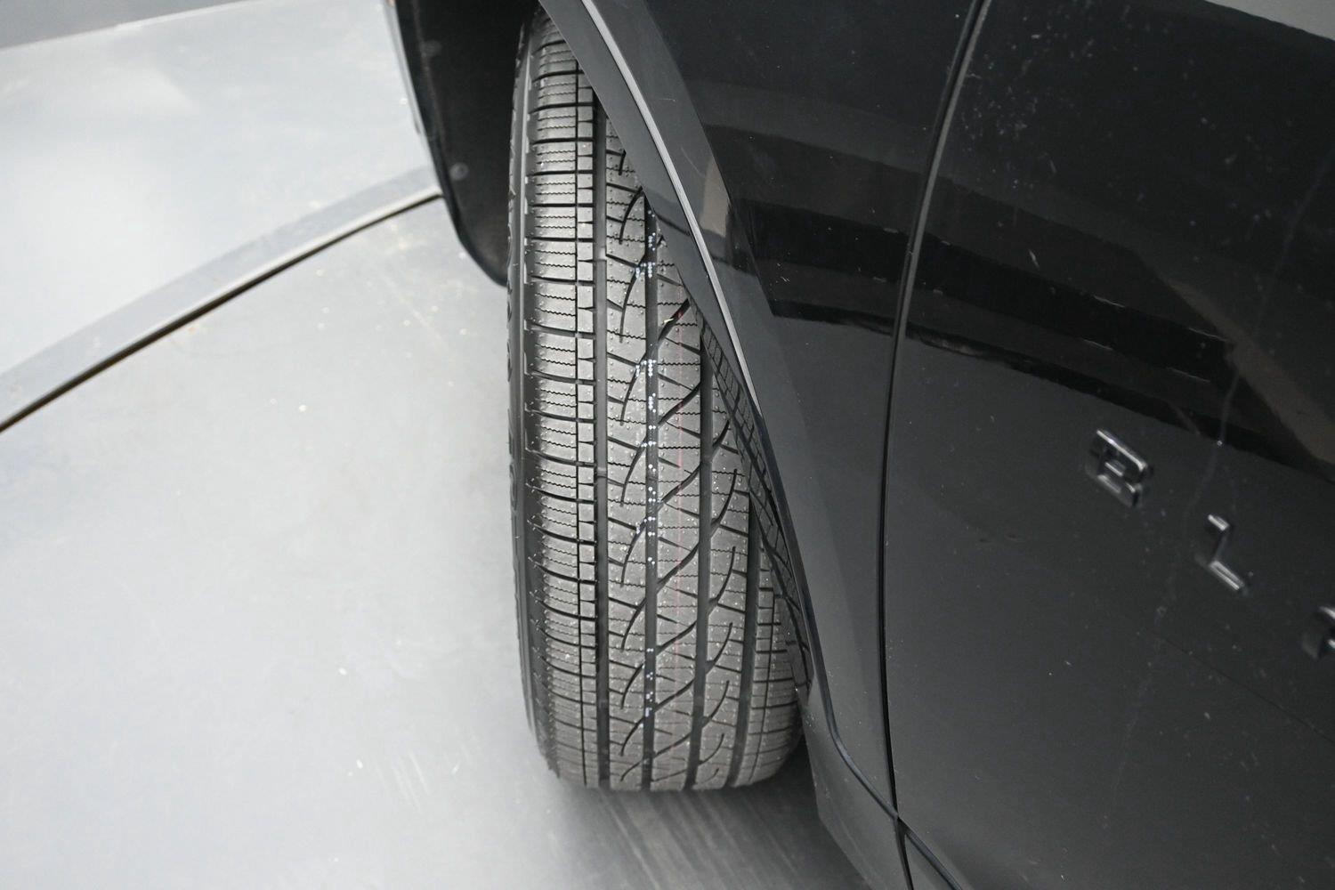 Used 2021 BLACK CHEVROLET  image 6