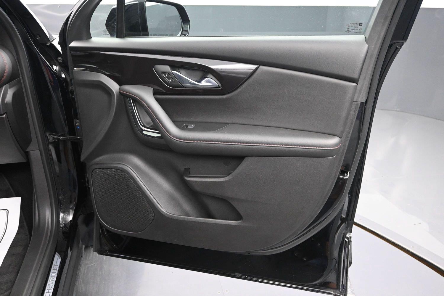 Used 2021 BLACK CHEVROLET  image 10