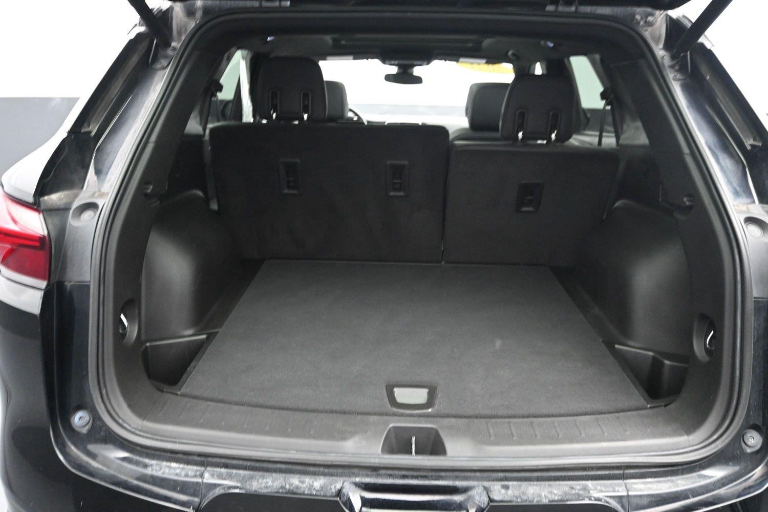 Used 2021 BLACK CHEVROLET  image 18
