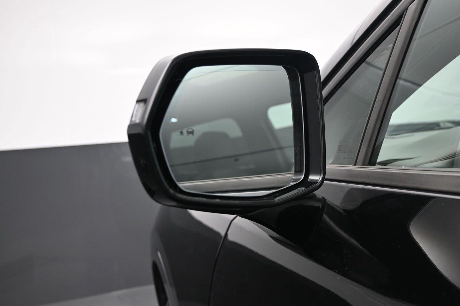Used 2021 BLACK CHEVROLET  image 20