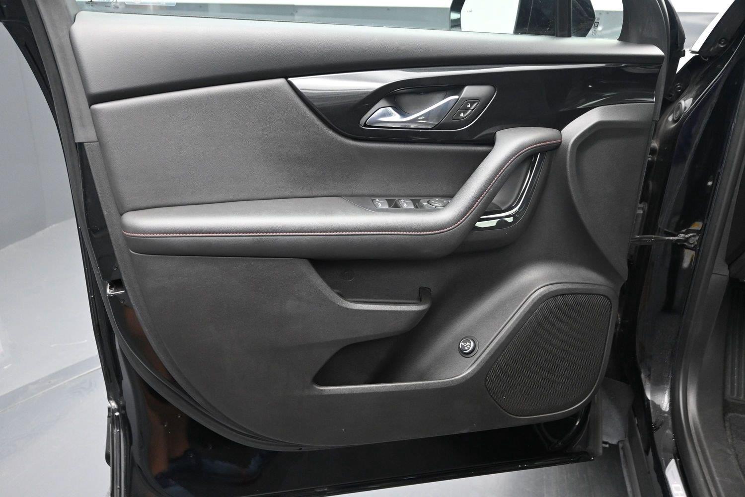 Used 2021 BLACK CHEVROLET  image 21