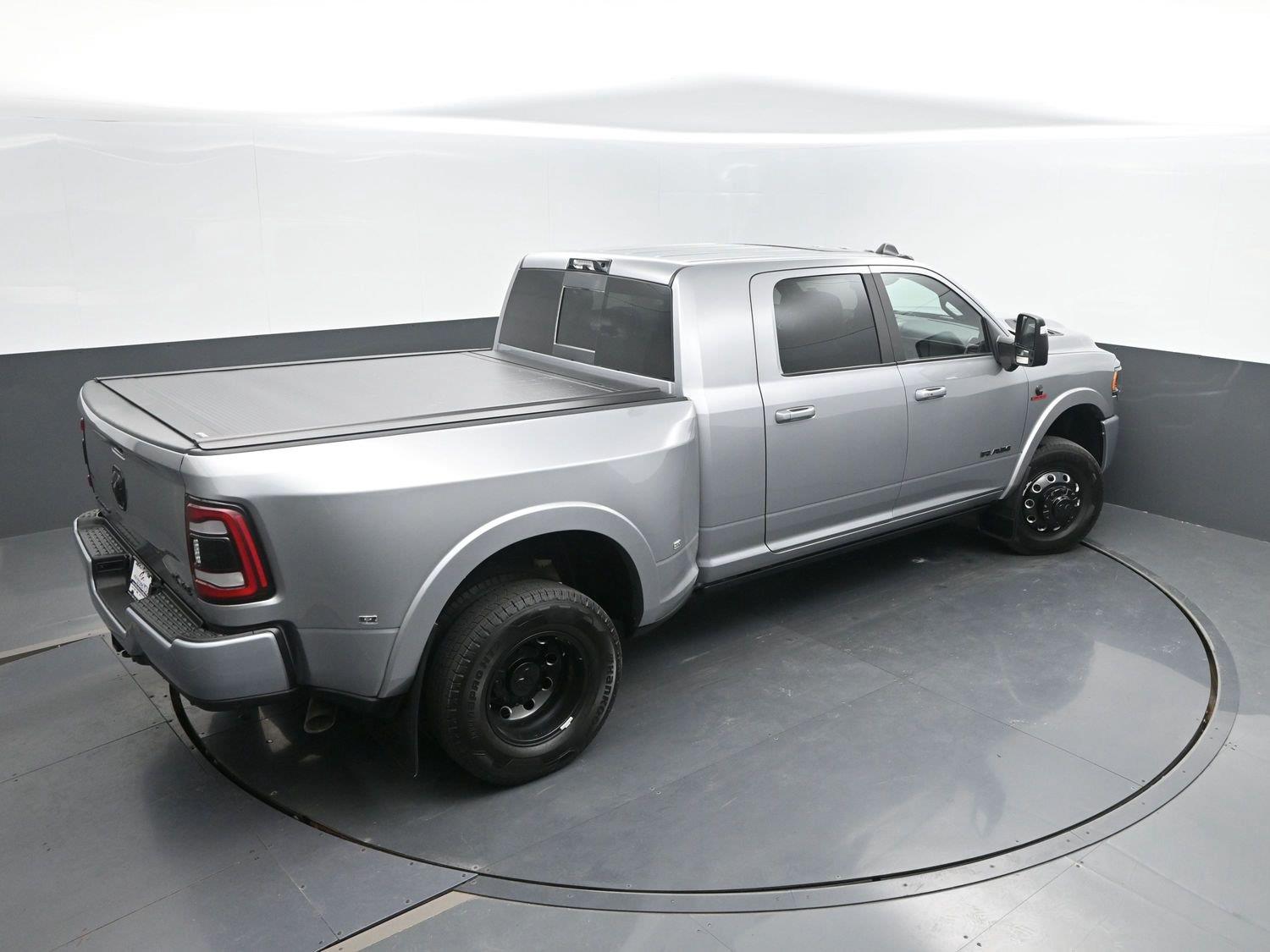 Used 2023 Billet Silver Metallic Clearcoat Ram Limited image 45