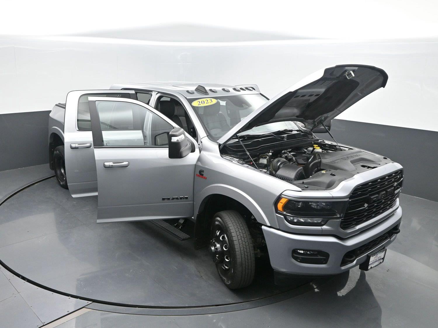 Used 2023 Billet Silver Metallic Clearcoat Ram Limited image 52