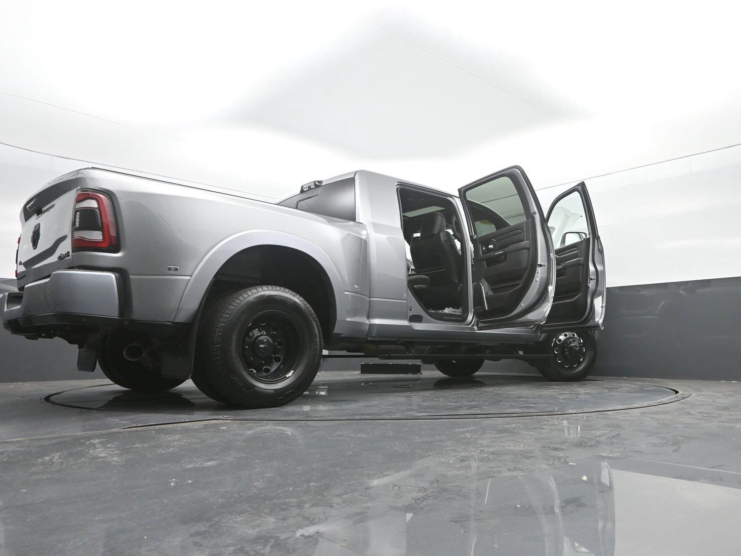 Used 2023 Billet Silver Metallic Clearcoat Ram Limited image 56
