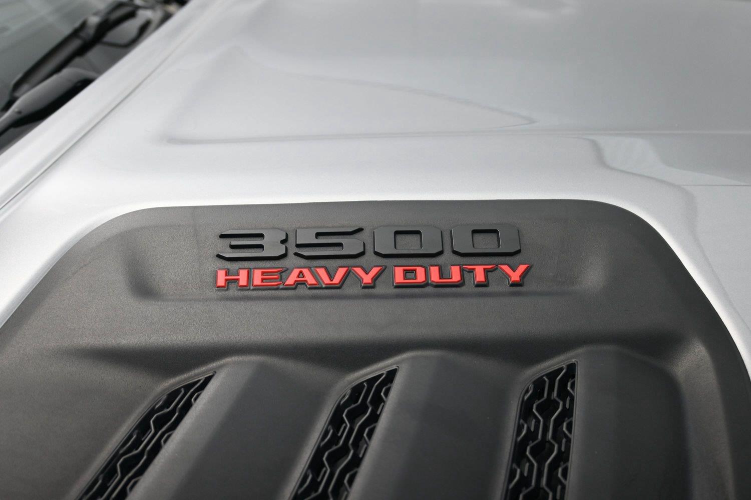 Used 2023 Billet Silver Metallic Clearcoat Ram Limited image 6