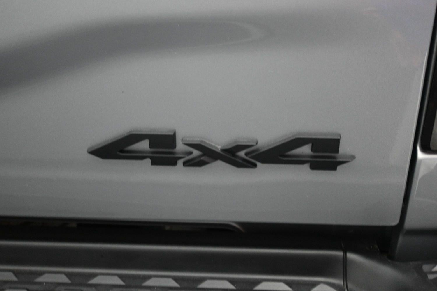 Used 2023 Billet Silver Metallic Clearcoat Ram Limited image 17