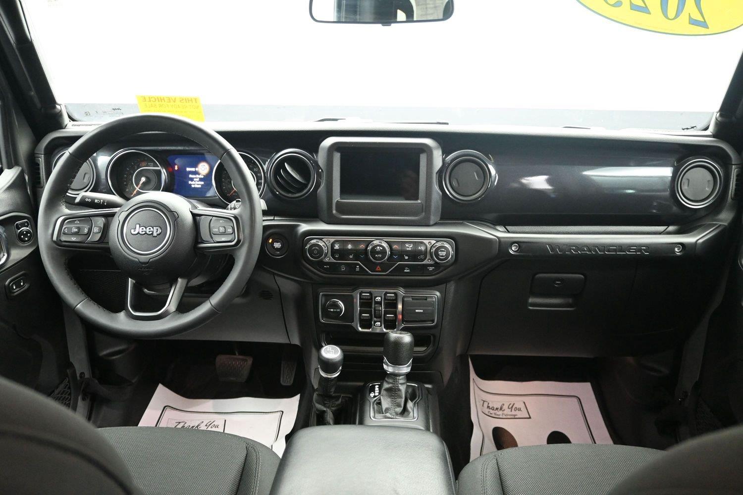 Used 2023 Sting-Gray Clearcoat Jeep Sport Altitude image 13