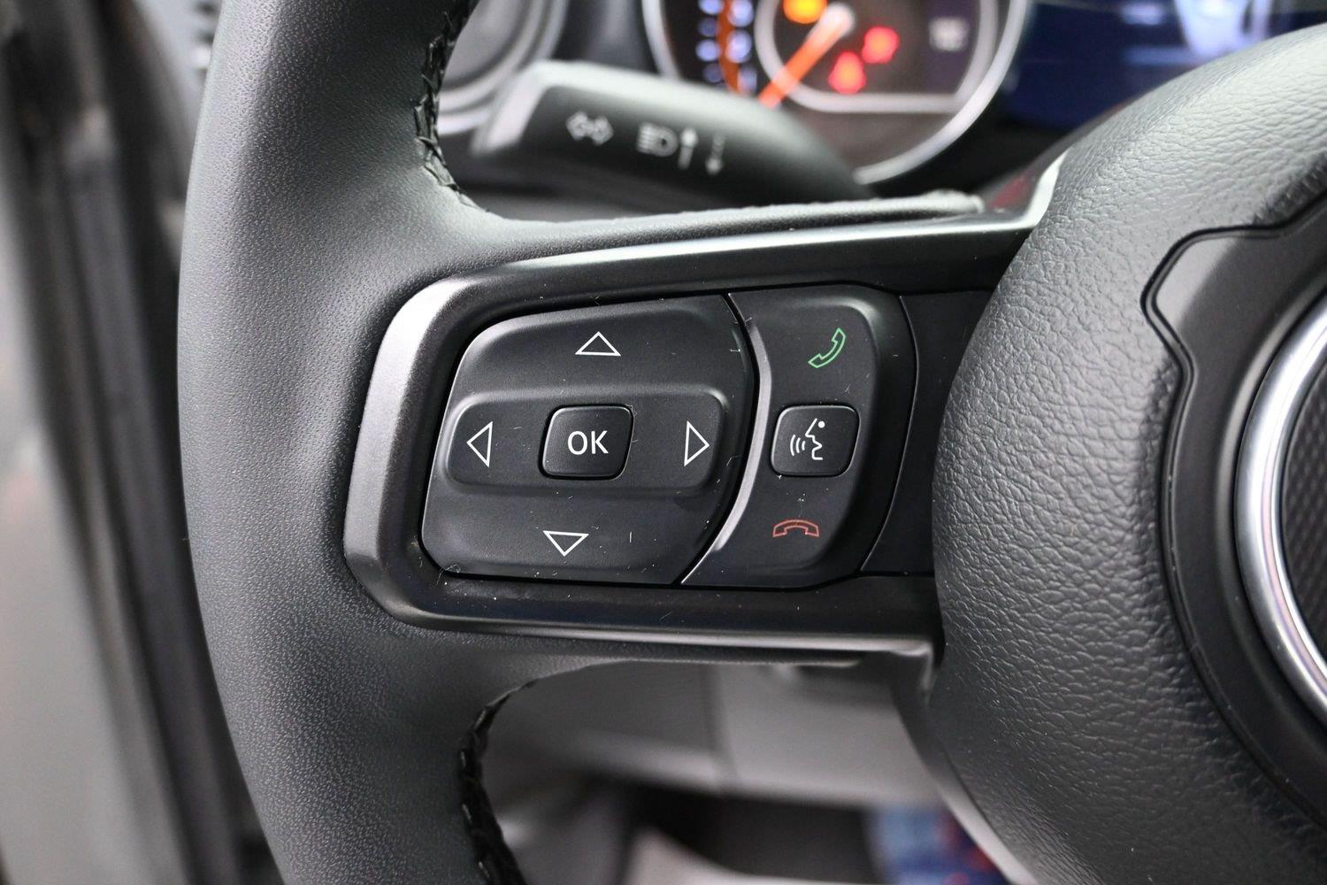 Used 2023 Sting-Gray Clearcoat Jeep Sport Altitude image 18