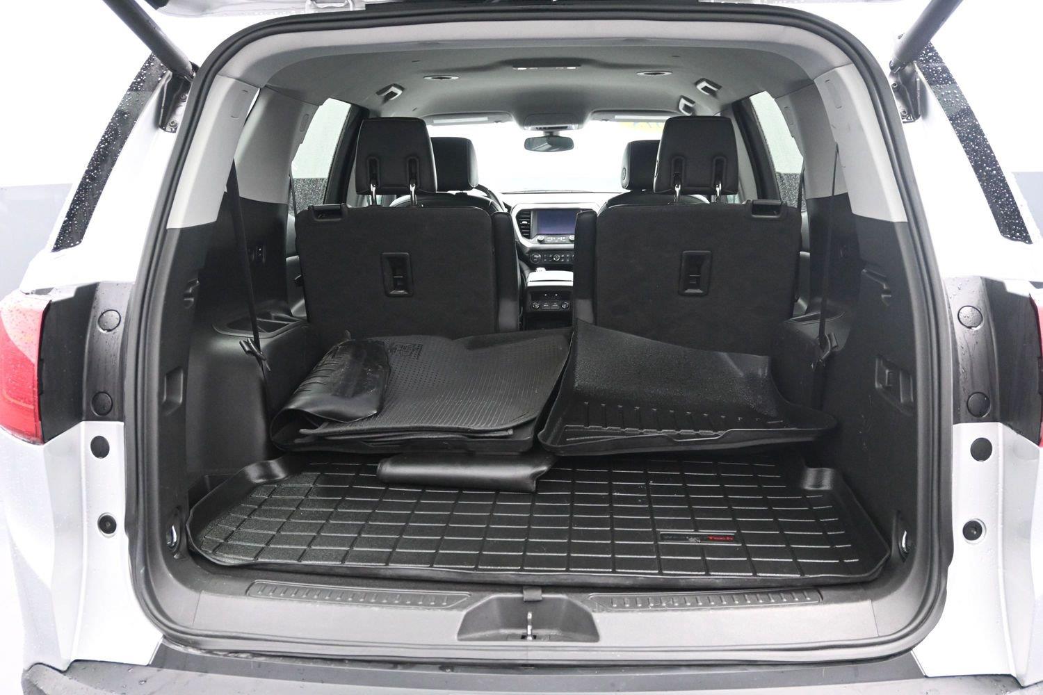 Used 2018 Quicksilver Metallic GMC SLT image 17