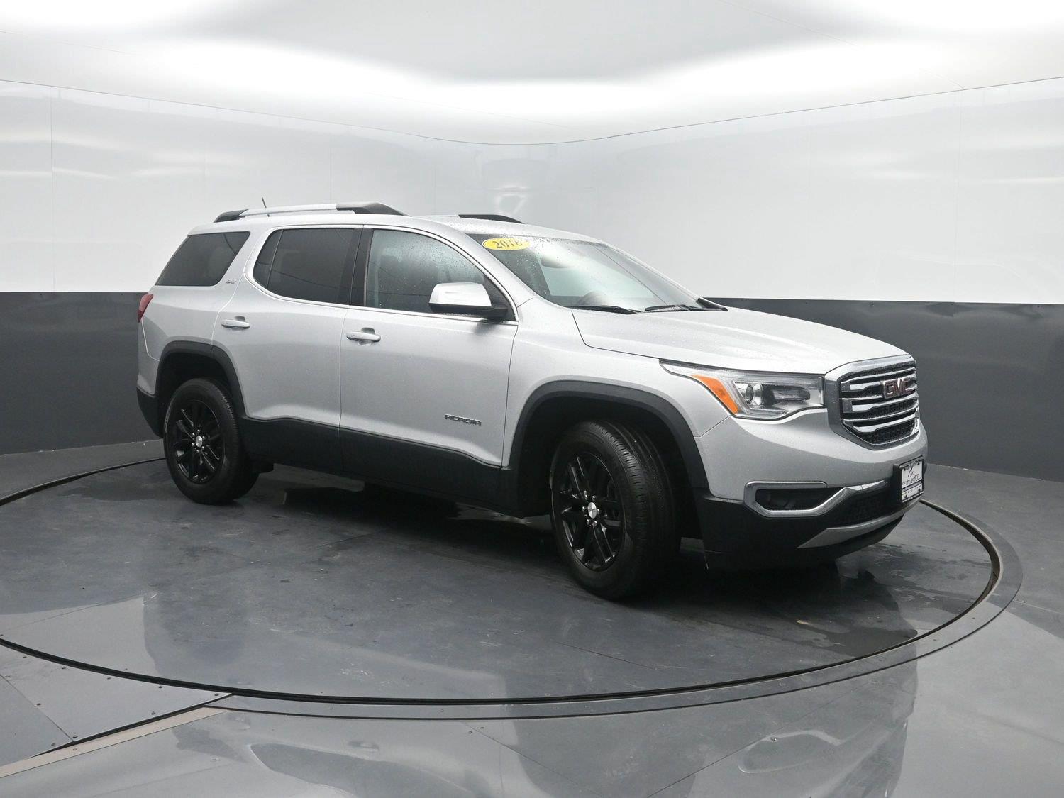 Used 2018 Quicksilver Metallic GMC SLT image 4