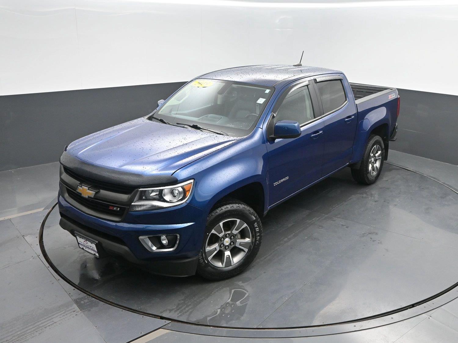 Used 2019 Pacific Blue Metallic Chevrolet 4WD Z71 image 35