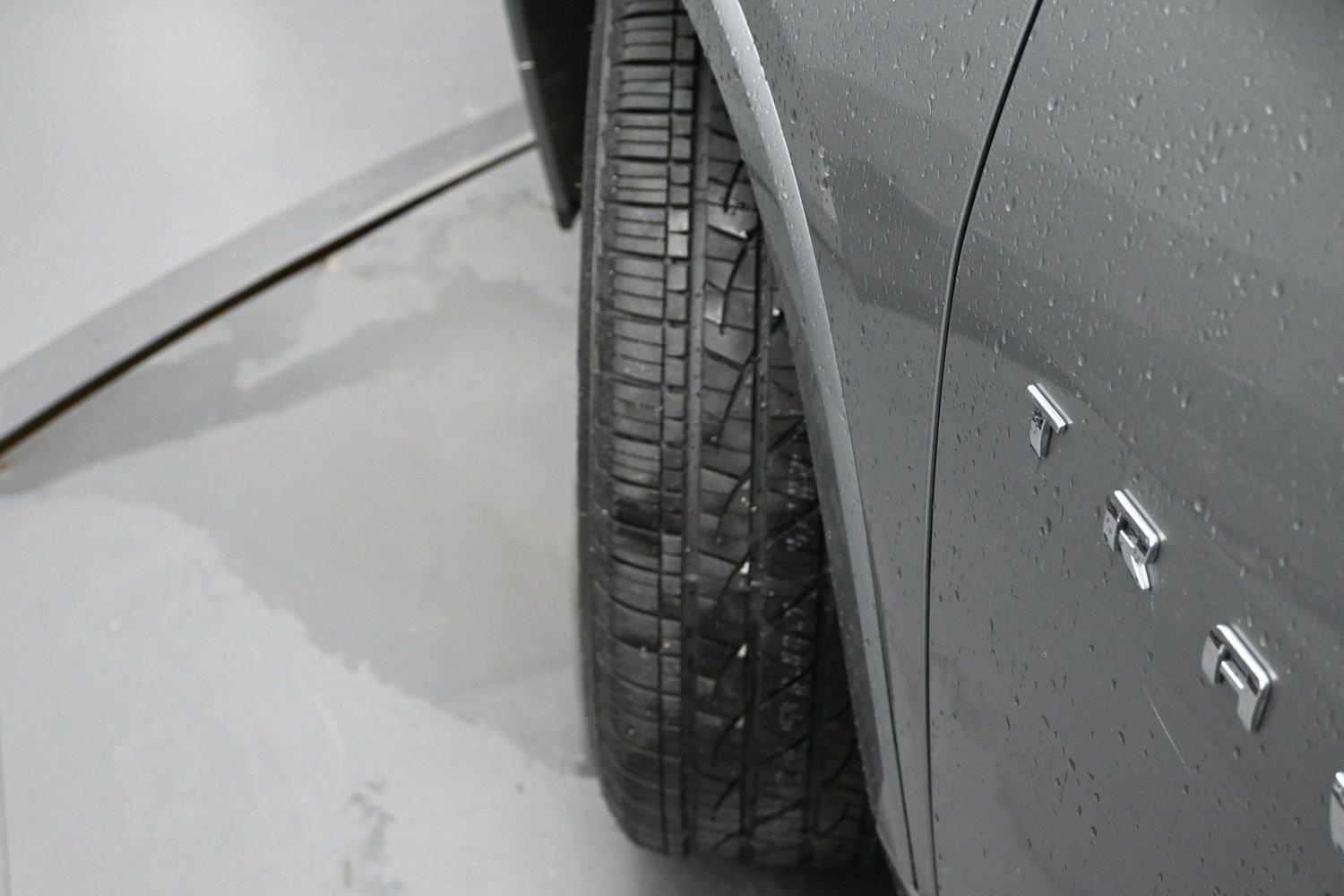 Used 2023 Sterling Gray Metallic Chevrolet Premier image 5