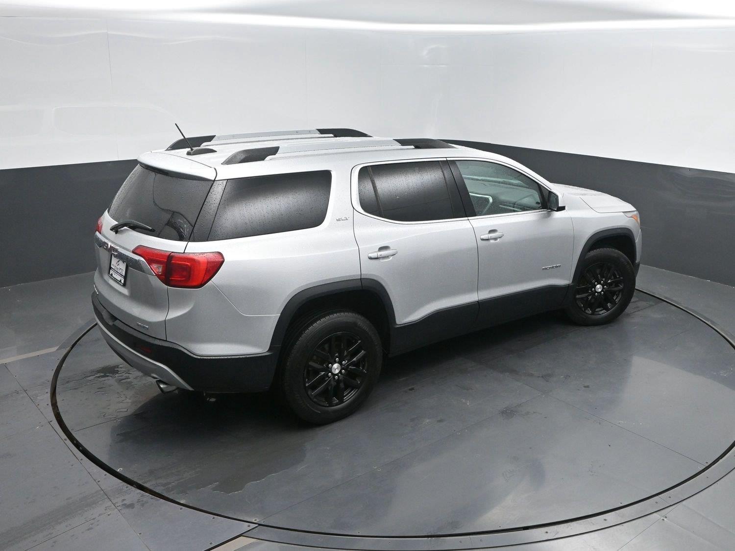 Used 2018 Quicksilver Metallic GMC SLT image 40