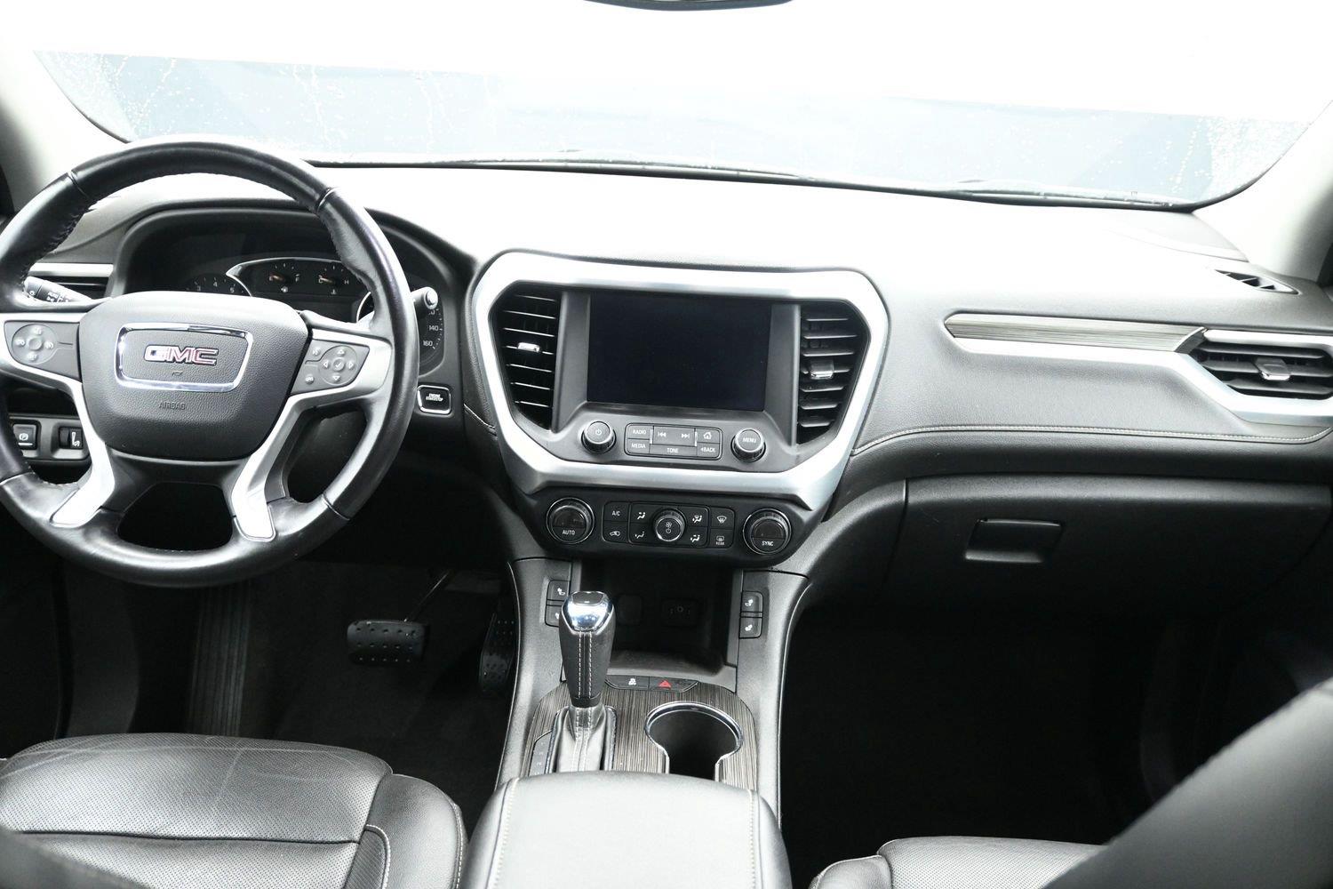 Used 2018 Quicksilver Metallic GMC SLT image 15