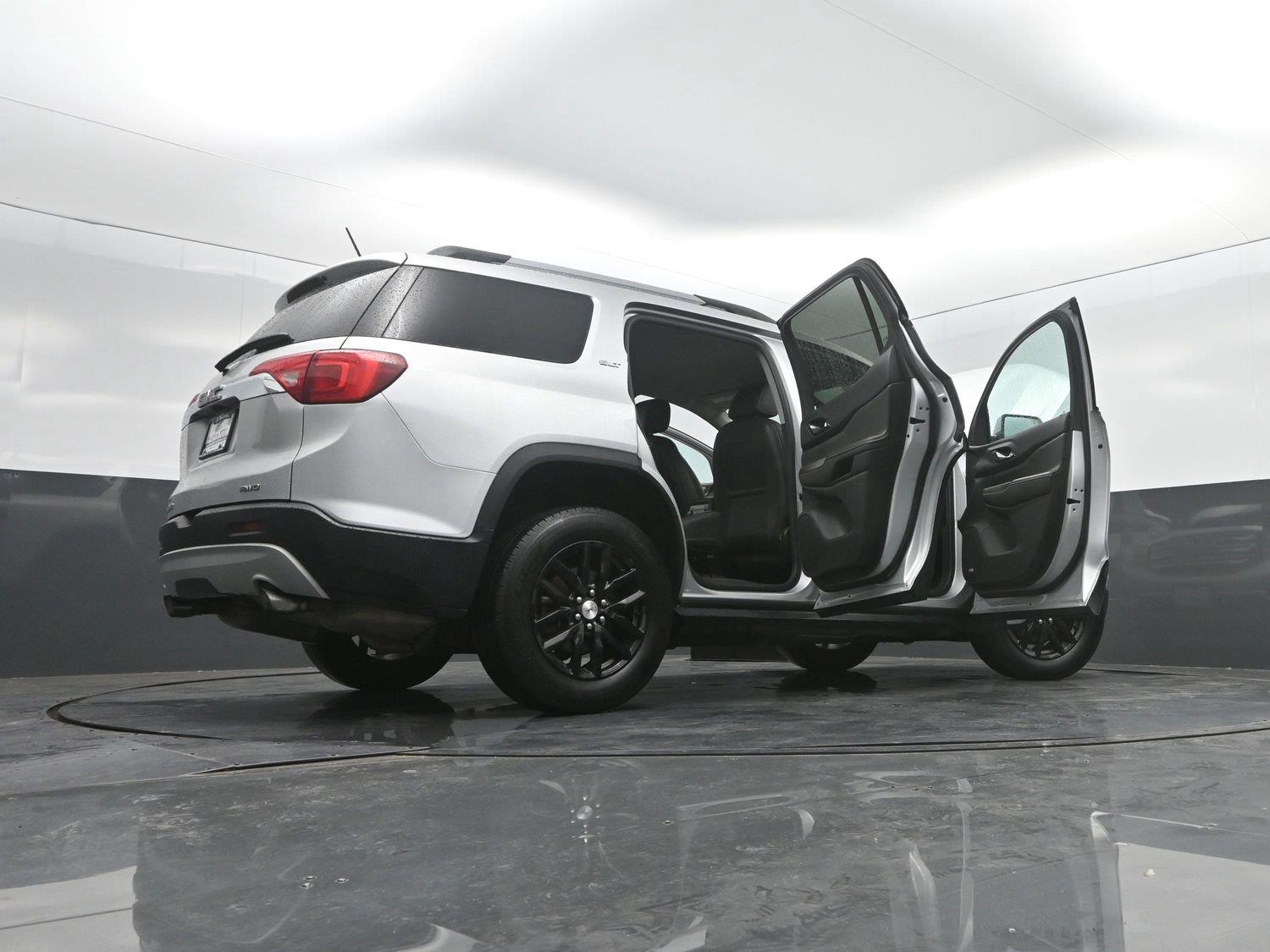 Used 2018 Quicksilver Metallic GMC SLT image 51