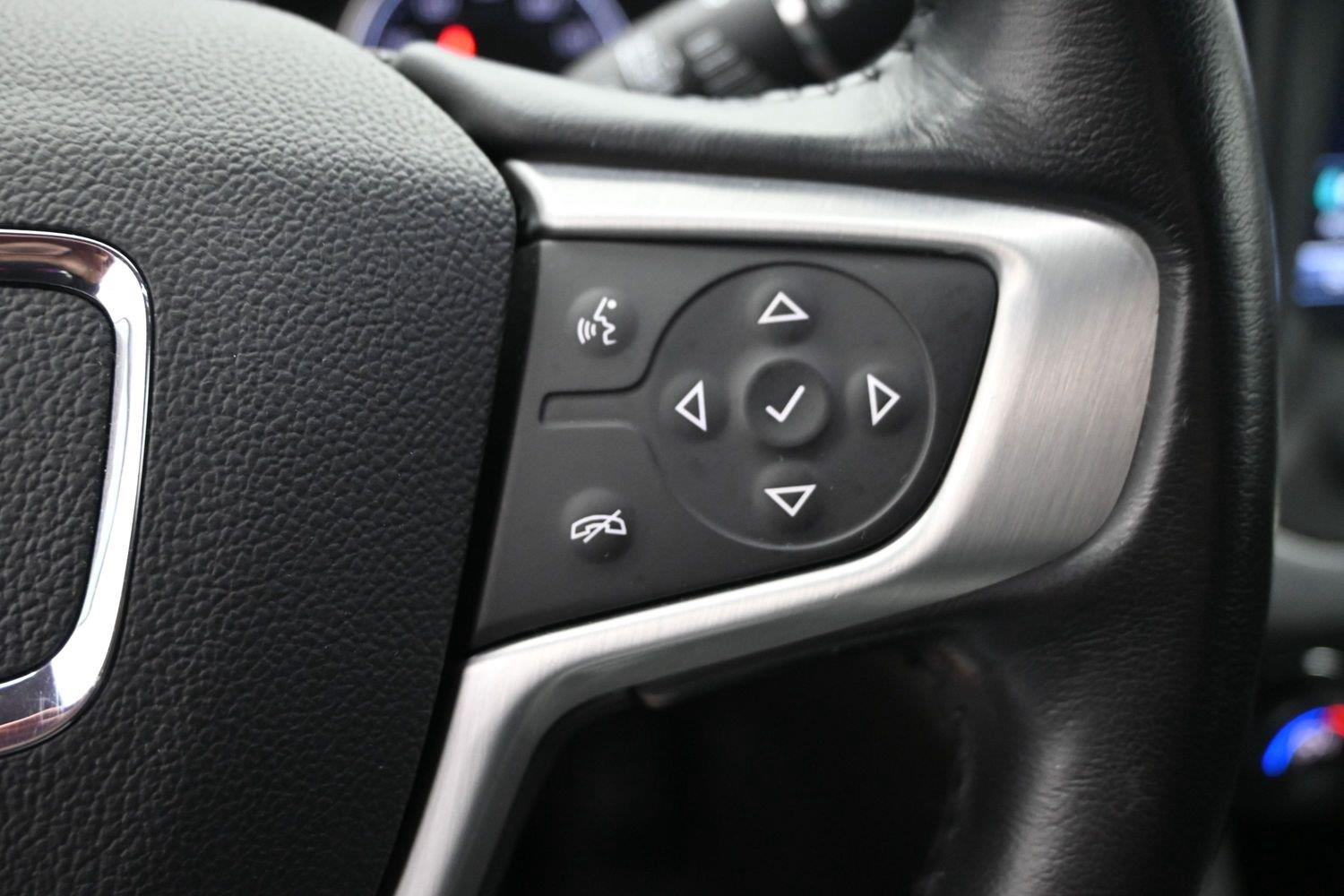 Used 2018 Quicksilver Metallic GMC SLT image 27