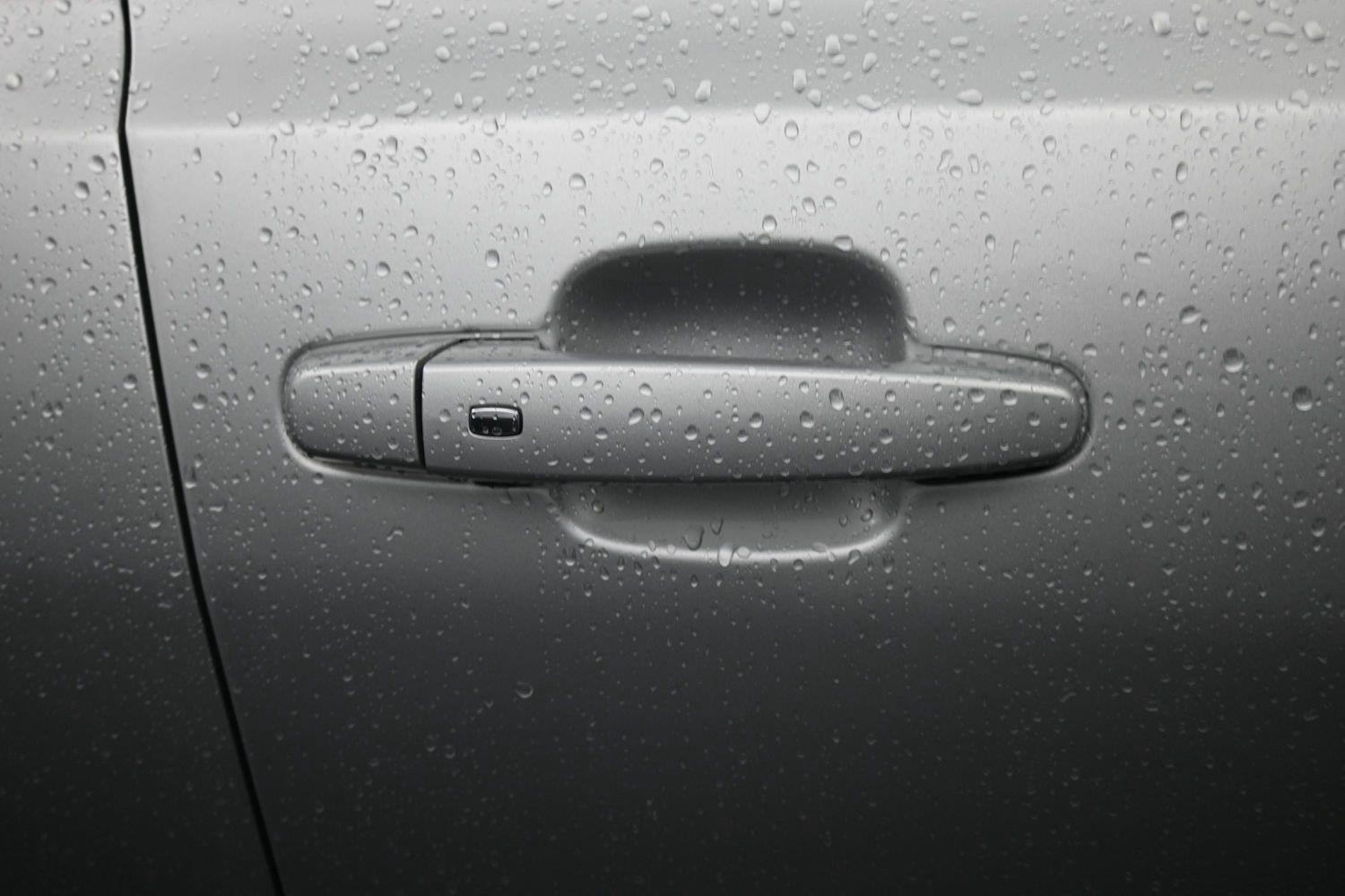 Used 2018 Quicksilver Metallic GMC SLT image 7