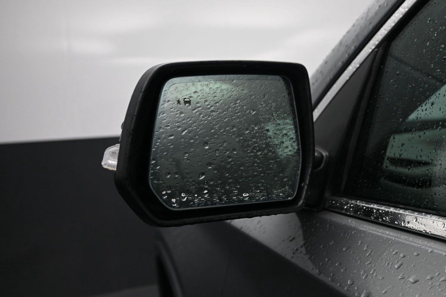Used 2023 Sterling Gray Metallic Chevrolet Premier image 21