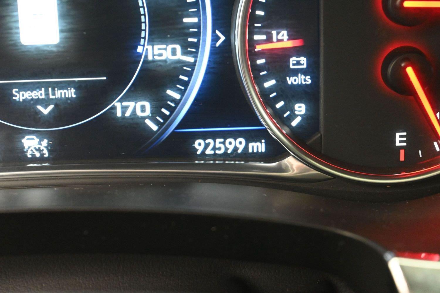 Used 2023 Sterling Gray Metallic Chevrolet Premier image 30