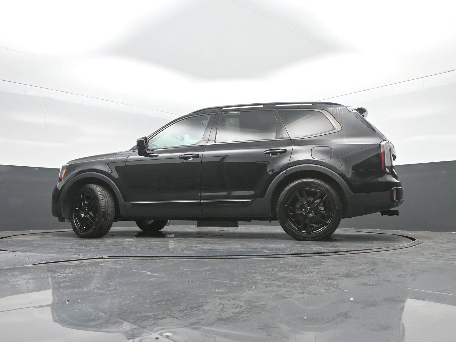 Used 2024 Ebony Black KIA SX X-Line image 38