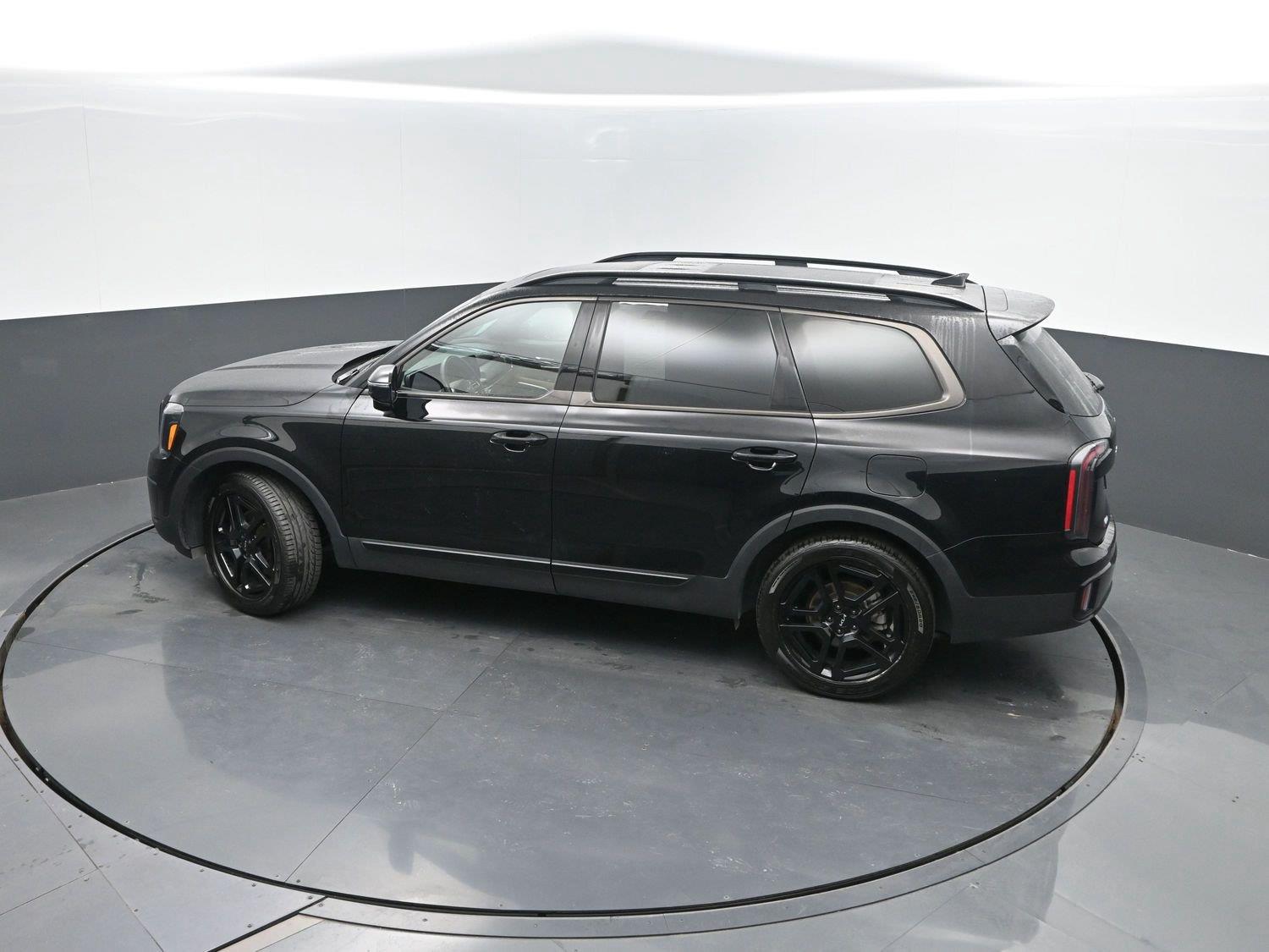 Used 2024 Ebony Black KIA SX X-Line image 42