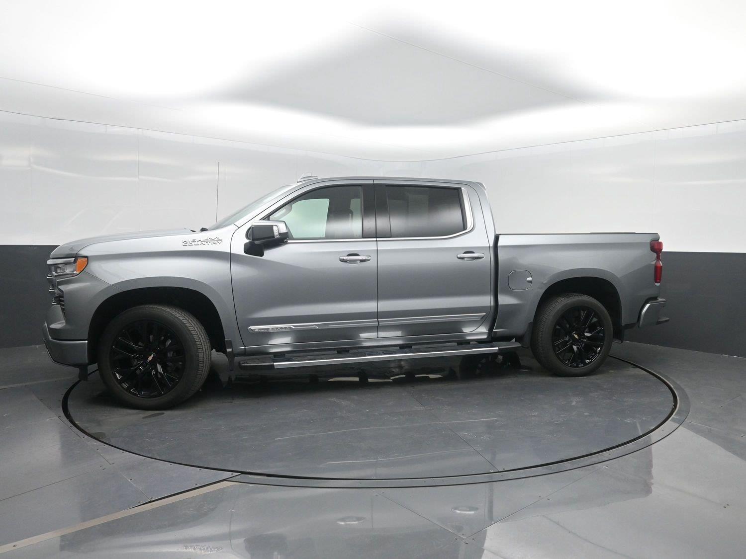 Used 2026 Sterling Gray Metallic Chevrolet High Country image 45