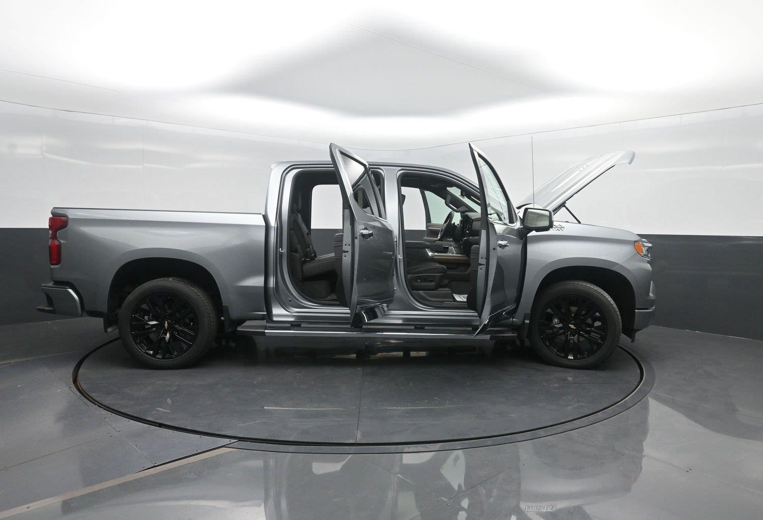 Used 2026 Sterling Gray Metallic Chevrolet High Country image 51