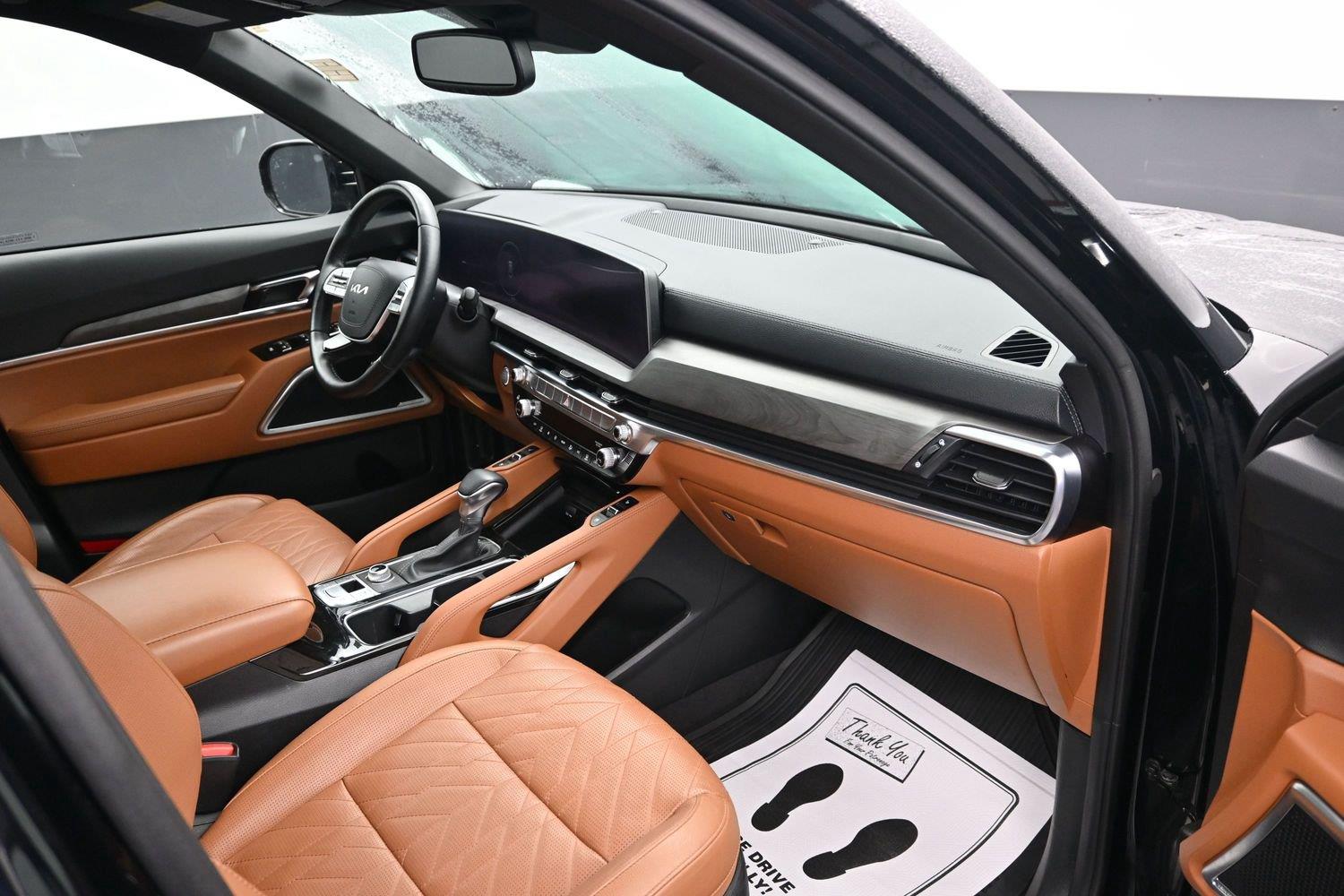 Used 2024 Ebony Black KIA SX X-Line image 10