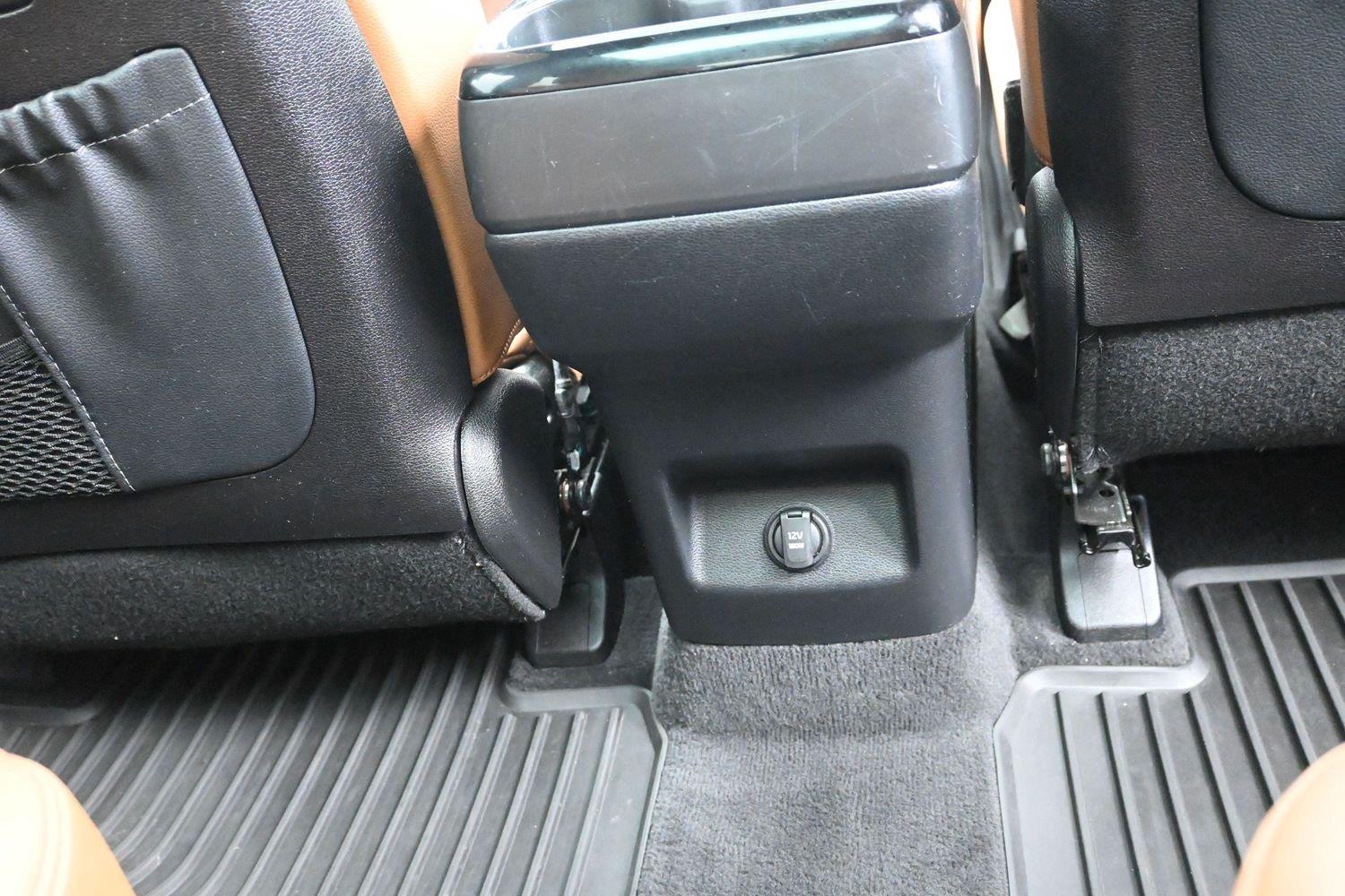 Used 2024 Ebony Black KIA SX X-Line image 13