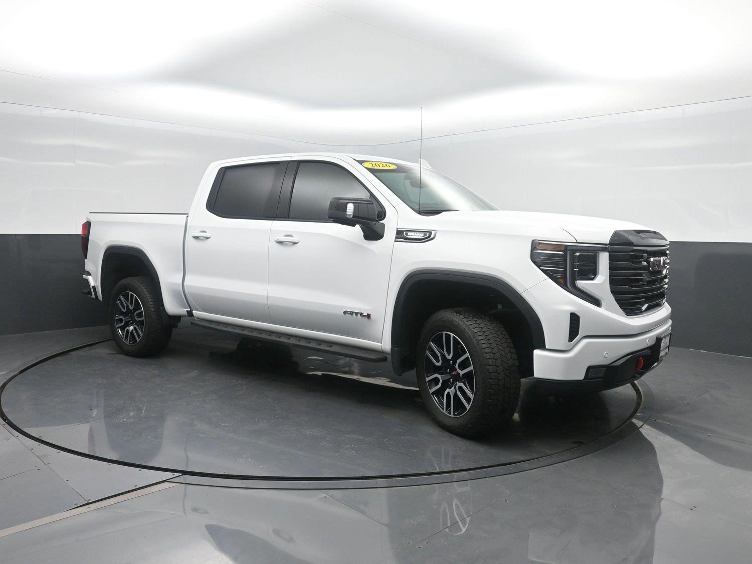 Used 2026 Summit White GMC AT4 image 4