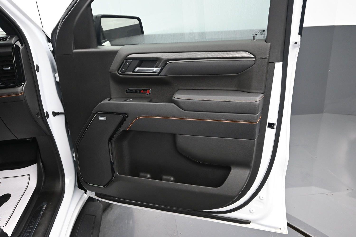 Used 2026 Summit White GMC AT4 image 8