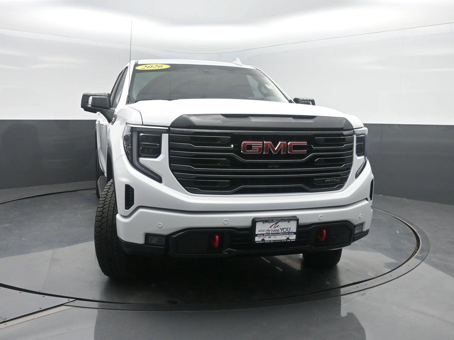 Used 2026 Summit White GMC AT4 image 47