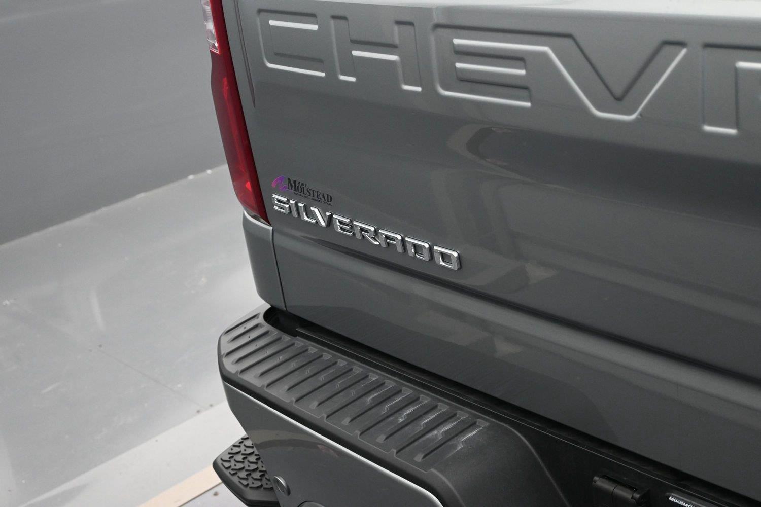 Used 2026 Sterling Gray Metallic Chevrolet High Country image 19