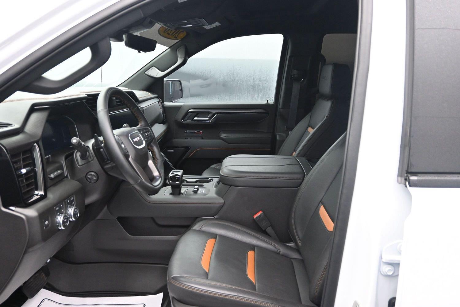 Used 2026 Summit White GMC AT4 image 23